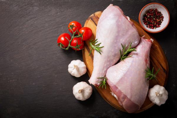 Geflügel frisch und gefroren Geflügel frisch und gefroren